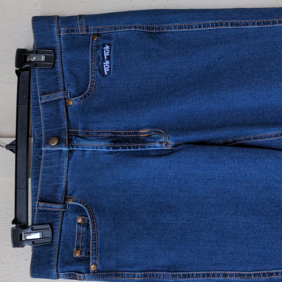 Tuk Tuk Classic Jeans 👖 - Picture 2 of 9